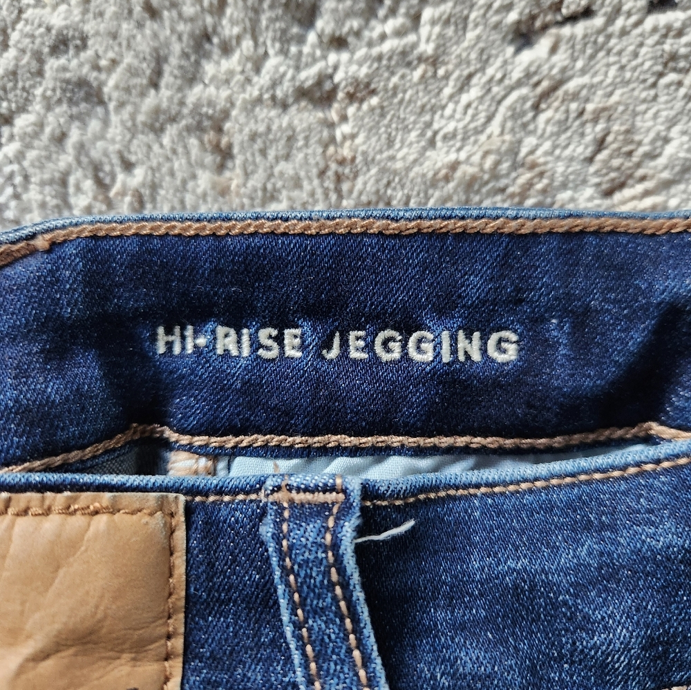 American Eagle Hi Rise Jegging - Picture 4 of 5